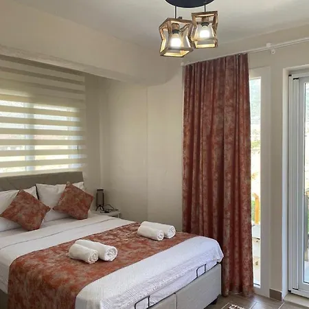 Apartament Robin Homes *
